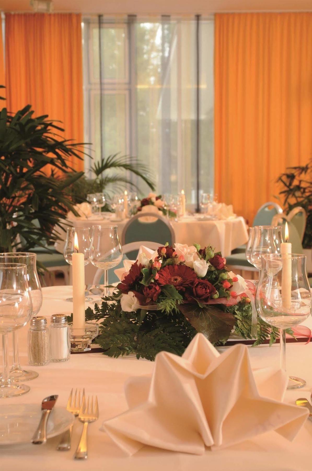 Parkhotel Weingarten Weingarten  Εστιατόριο φωτογραφία
